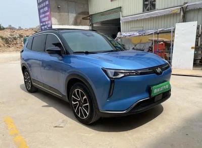 又一個(gè)新能源車倒下！哪吒汽車某工廠停產(chǎn)近1月，上海門店關(guān)閉引發(fā)的行業(yè)警鐘